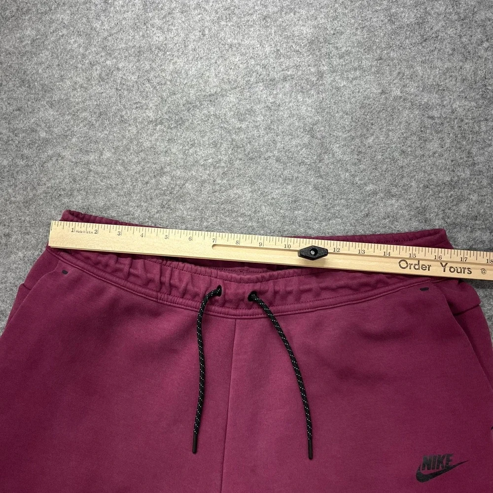 Nike Tech Fleece Shorts Mens Large Purple 7